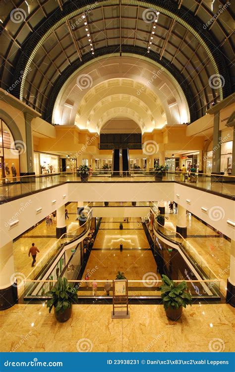 Mall Of The Emirates Editorial Photo Image Of Lifestyle 23938231