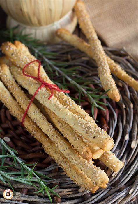 Grissini Velocissimi Senza Lievitazione Ricetta Con Lievito Istantaneo