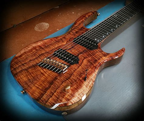 Kiesel Guitars Carvin Guitars Km8 K Series Multiscale Flamed Koa Top Black Limba Body 7