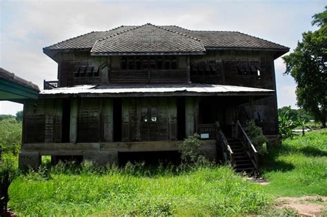 Conception Antique Extérieure Et Intérieure D un Bâtiment Abandonné