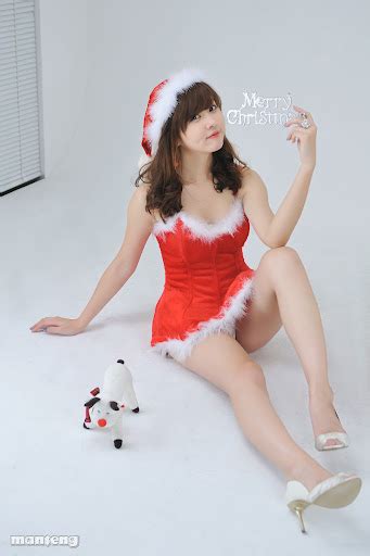 Ridiculously Hot Santa Girl Jung Seon 정세온 collection pictures image gallery