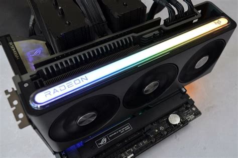 Sapphire Nitro AMD Radeon RX 7900 XTX Vapor X Review Light My Way