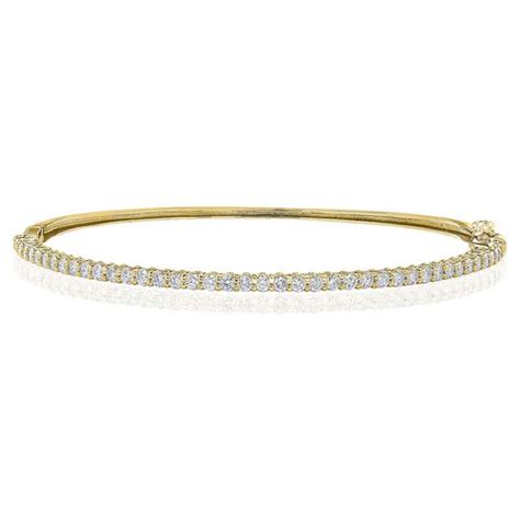 Diamond Yellow Gold Round Cut Bangle Bracelet At 1stdibs