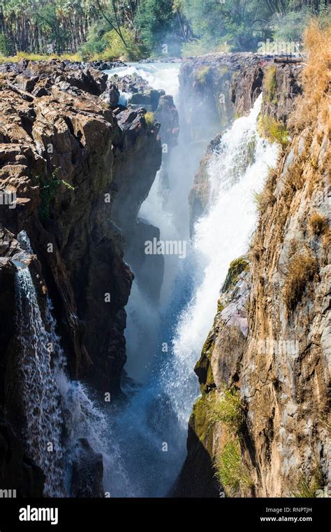 Epupa Falls Hi Res Stock Photography And Images Alamy