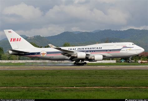 Hs Tgp Thai Airways International Boeing D Photo By Sudpoth