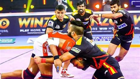 Vivo Pro Kabaddi League Pkl Season Top Raider And Defender And