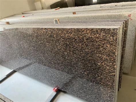 Color Red Galaxy Granite For Flooring Thickness 18 Mm At Rs 105