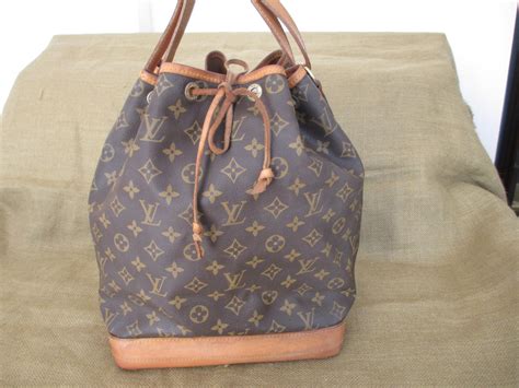 Louis Vuitton Malletier A Paris Price Usa Paul Smith