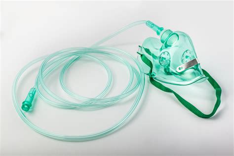 Disposable Oxygen Mask Medical Oxygen Mask Breathing Oxygen Mask From China Manufacturer