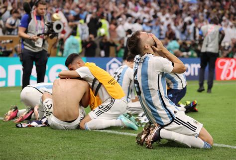 Argentina é Campeã Do Mundo As Imagens Do Longo Jogo E Da Festa No Relvado Observador