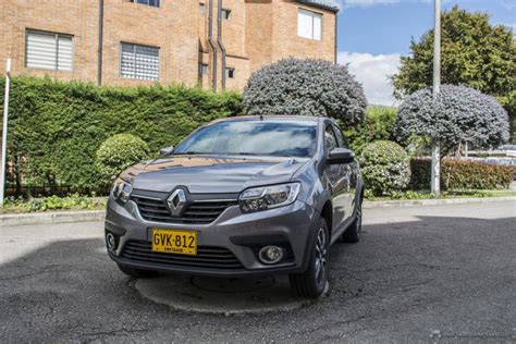 Renault Logan Intens Cvt A Prueba Nueva Faceta Del Sed N M S Popular