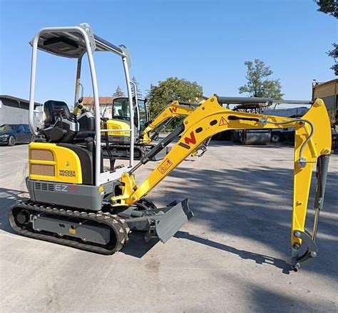 Wacker Neuson EZ17 Tracked Excavator For Sale Italy Milano MI ITALY