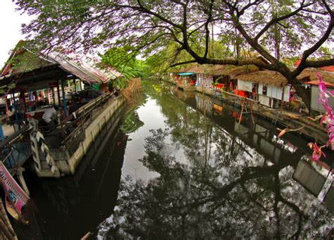 MarketHopper: Bang Nam Pheung Floating Market