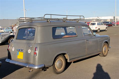 Description Du Véhicule Peugeot 403 Encyclopédie Automobile