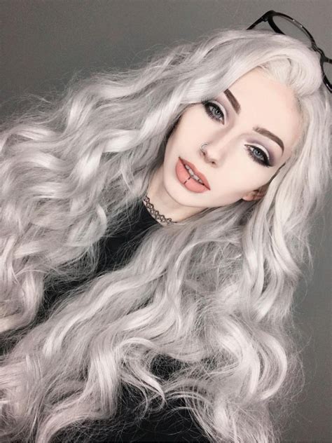 Gray Waist Length Wavy Synthetic Lace Front Wig Sny053 Synthetic Wigs