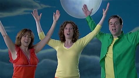 The Laurie Berkner Band Moon Moon Moon Video Dailymotion