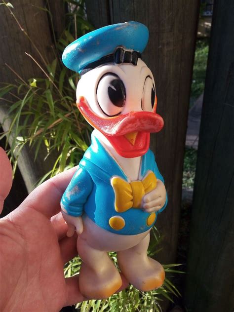 Pato Donald Antigo Em Vinil R Gido Produto Vintage E Retro Usado