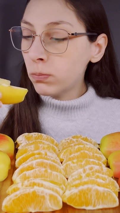 Apples And Navel Oranges Asmr Eating Sounds No Talking Calm And Relaxed Preview Youtube