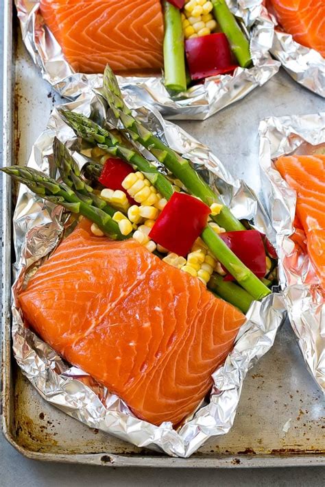 Cooking Salmon Fillets In Foil Grilled Salmon In Foil Easy And Perfect Every Time To Bake