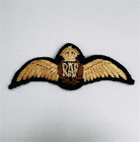 Ww2 Royal Air Force Padded Pilot Wings I Militaria Insignia