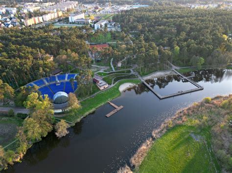 Piękne kozienickie jezioro Zobacz wyjątkowe zdjęcia z lotu ptaka