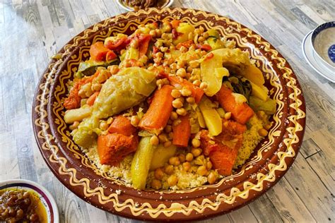 A Cahors La Croix Rouge Organise Un Couscous G Ant En Solidarit Avec