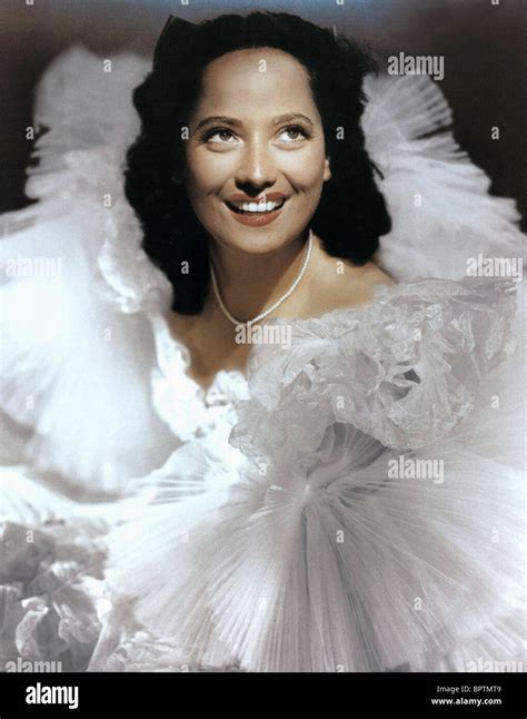 With Merle Oberon Hi Res Stock Photography And Images Alamy