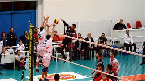 Volley Tie Break Ancora Fatale Per La Pag Taviano Male La Bcc Leverano