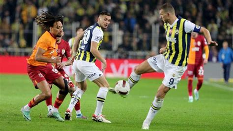 Fenerbahçe Galatasaray Derbisinden Sonra Eleştiri Yağdı Ne Izledik