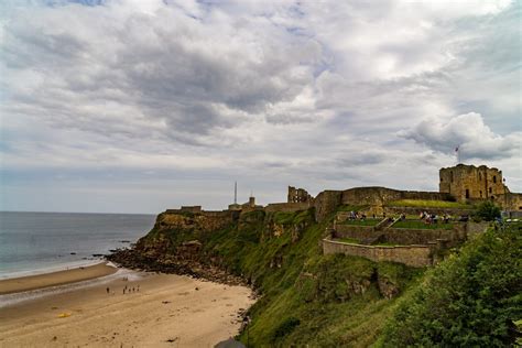 Tynemouth Castle | Visitor & Ticket info | Castle History