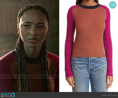 Wornontv Natalies Colorblock Sweater On Superman And Lois Tayler Buck Clothes And Wardrobe