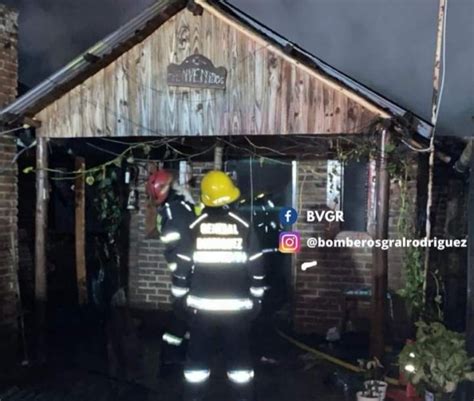 Importantes Da Os Por Incendio En Una Vivienda Del Barrio Altos Del