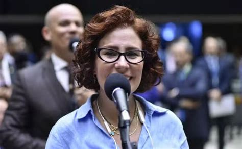 Deputada Carla Zambelli Anuncia Afastamento Tempor Rio Por Quest Es De