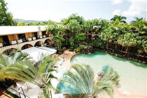 Palm Royale Cairns - Compare Deals