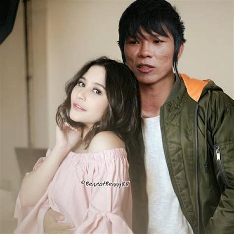Editan Foto Seleb Bak Pasangan Kekasih Ini Bikin Ketawa Geli Hot Liputan