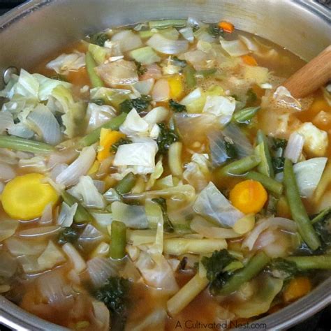 Low Calorie Cleansing Vegetable Soup