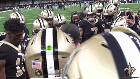 Saints Pregame Huddle Saints Vs Panthers