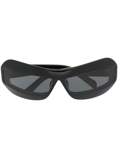 Prada Eyewear Logo Detail Cat Eye Sunglasses Black Farfetch Uk