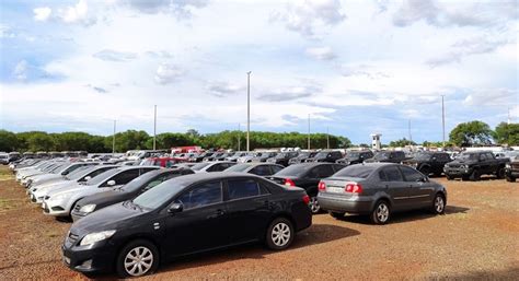 PF de Foz do Iguaçu realiza leilão virtual de carros e sucatas confira