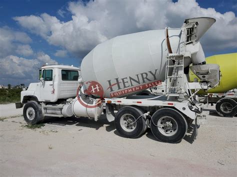 2004 Mack Dm690s Concrete Cement Mixer Truck 1562 Henry Equipment