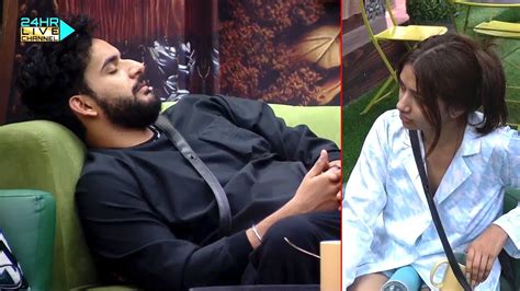 Bigg Boss OTT 2 Live Fukra Insaan Ke Liye Dukhi Hui Jiya Shankar Is