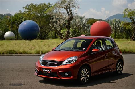 Mengenal Lebih Dekat Dengan Honda Brio Rs Terbaru