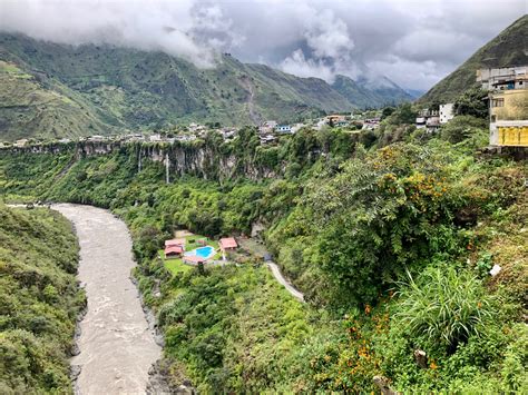 A Quick Guide To Baños Ecuadors Adventure Town Free Two Roam