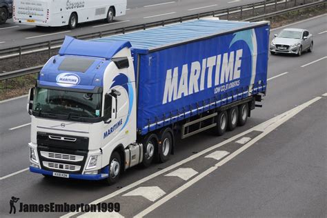 Maritime KX18KDN Volvo FH Taken M42 J5 Solihull