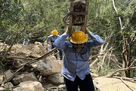 花蓮強震釀公路遭落石坍方阻斷 公路局：部分客車開放通行 匯流新聞網