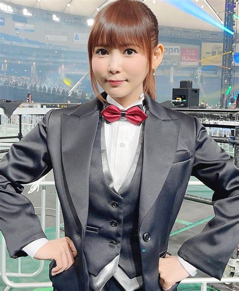 中川翔子さんのインスタグラム写真 中川翔子instagram「rizin東京ドーム、女性初のリングアナと、フジテレビ実況席に出演させて