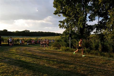 Photos Iowa Cross Country Hawkeye Invite 09022022 University Of