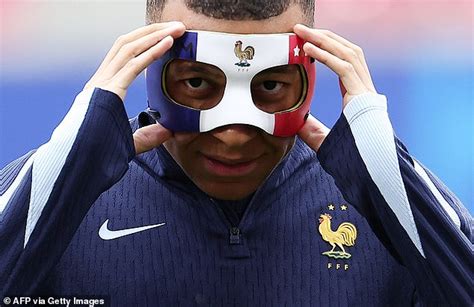 Revealed Why Kylian Mbappe Could Be Banned From Wearing His New Mask