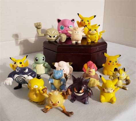 VINTAGE POKEMON CHARACTERS FIGURES MULTIPLE LOT OF 17 PIDGEOT, PIKACHU SQURTLE M | #4580719199