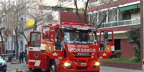 Una mujer murió tras prenderse fuego su departamento en Constitución